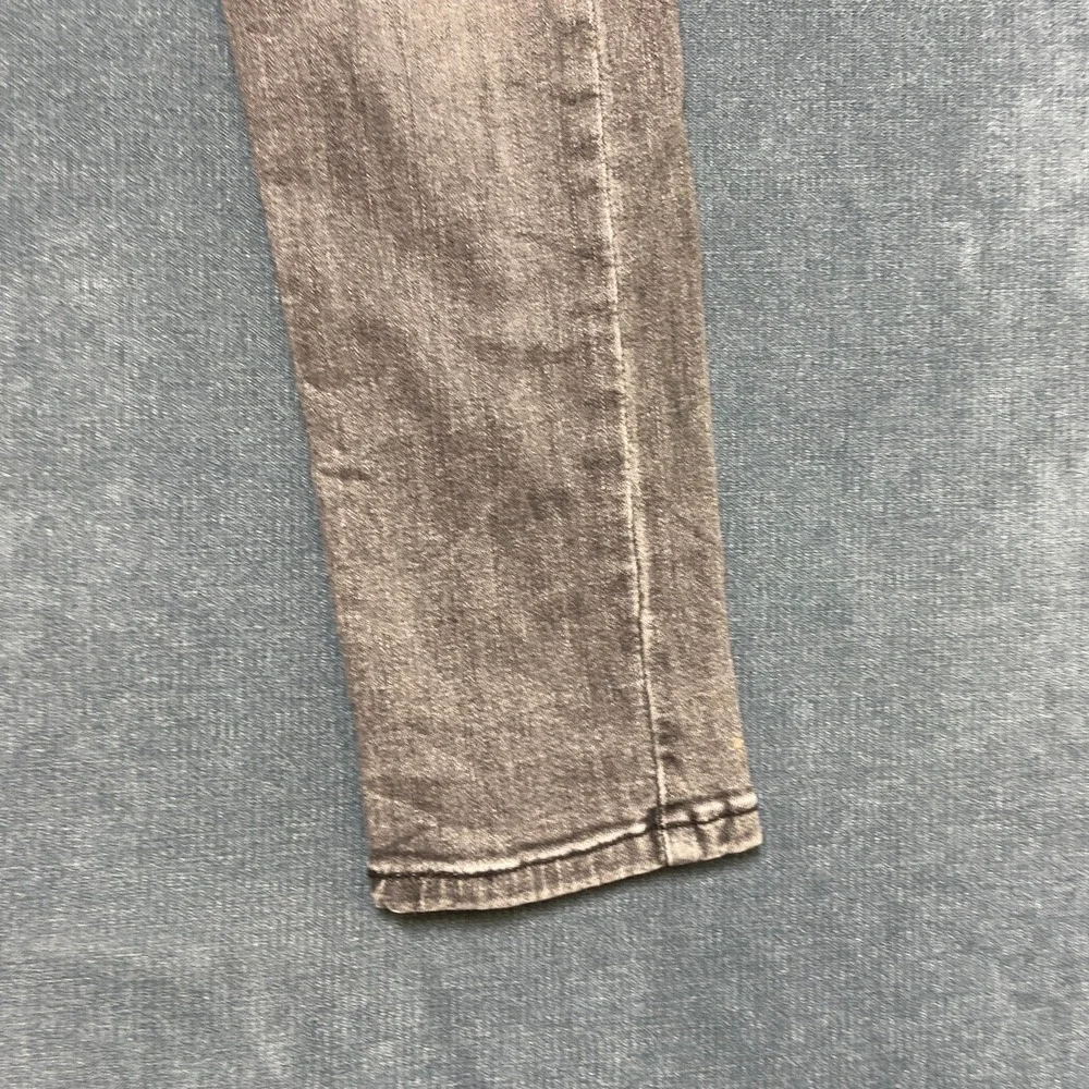 Levi's 510 Skinny Jeans Mens 29x32 Gray Medium Wash 5-Pockets Everyday Wear